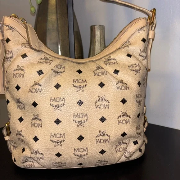 MCM Beige and black Logo Shoulder Bag - Picture 2 of 13